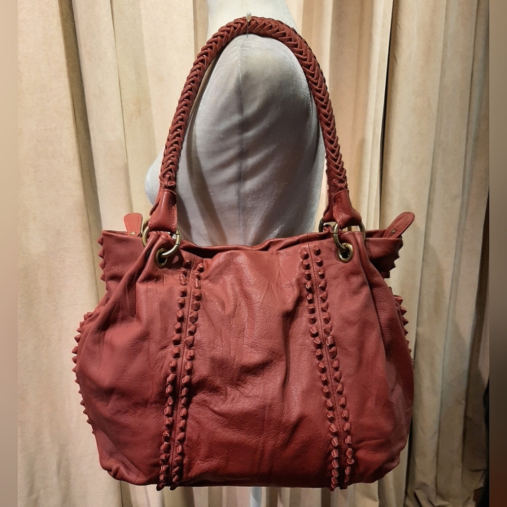 Clever Carriage Leather Bag